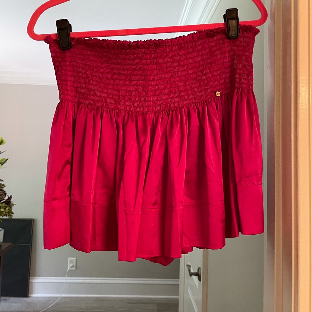 Natural Life shorts